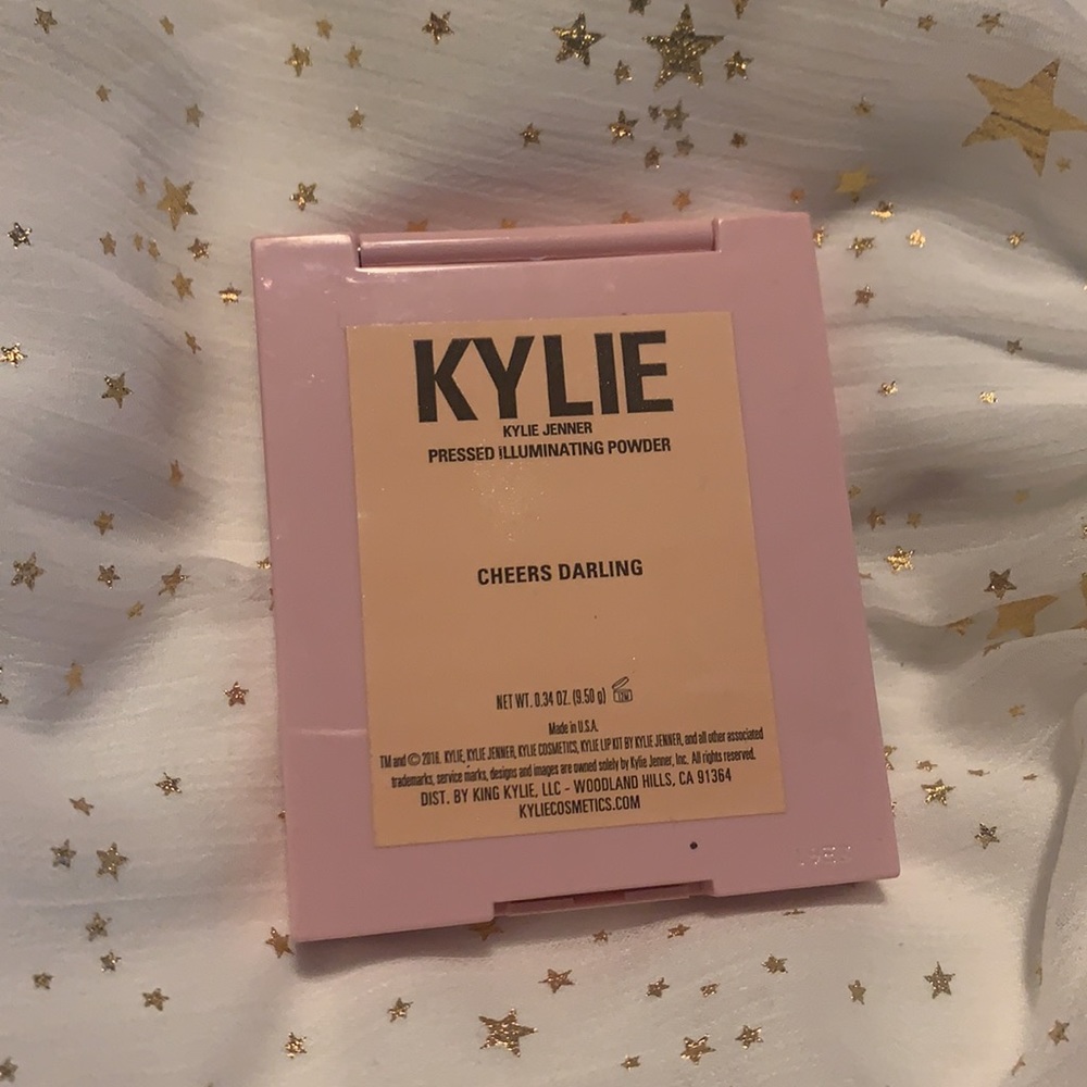 Kylie Cosmetics “Cheers Darling” Highlighter - Picture 3 of 3
